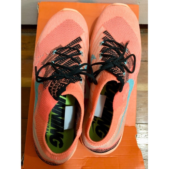 Nike Free 3.0 Flyknit - Picture 2 of 5